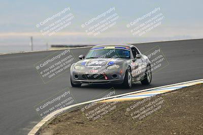 media/Jan-26-2025-CalClub SCCA (Sun) [[cfcea7df88]]/Group 1/Race/